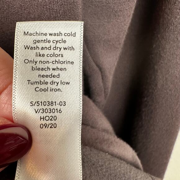 Athleta Ethereal Brushed Funnel Neck Sweatshirt in Shale Women's M Oversized - Picture 11 of 12